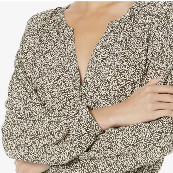 Faherty Montara Leaf Batik Printed Blouson Mini Dress Size
Medium - Picture 2 of 11